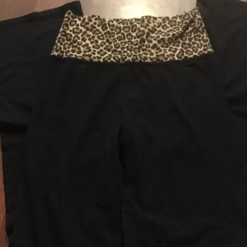 S yoga 🧘🏼‍♂️ pants blk leopard high waist